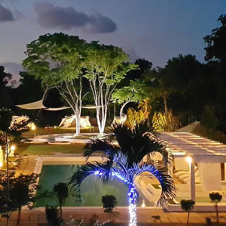 Blue Hotel And Resort Calamba  Dış mekan fotoğraf